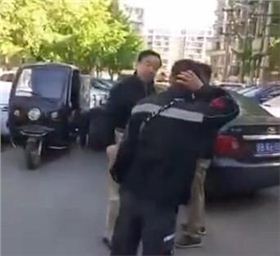 順豐快遞員