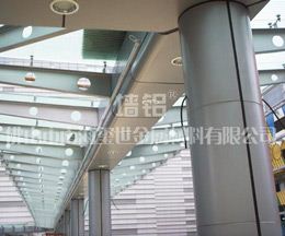 室內(nèi)包柱無縫鋁單板