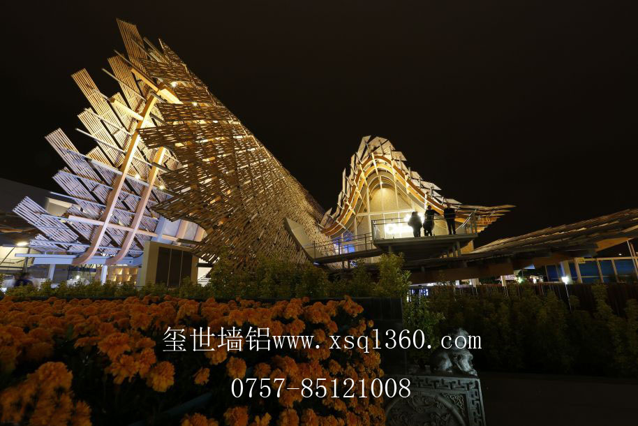 墻鋁廠家與您關(guān)注米蘭世博會(huì)雄偉建筑