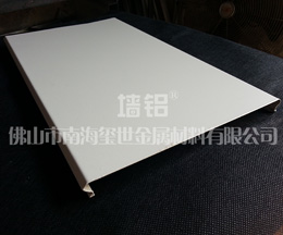 鋁條板吊頂